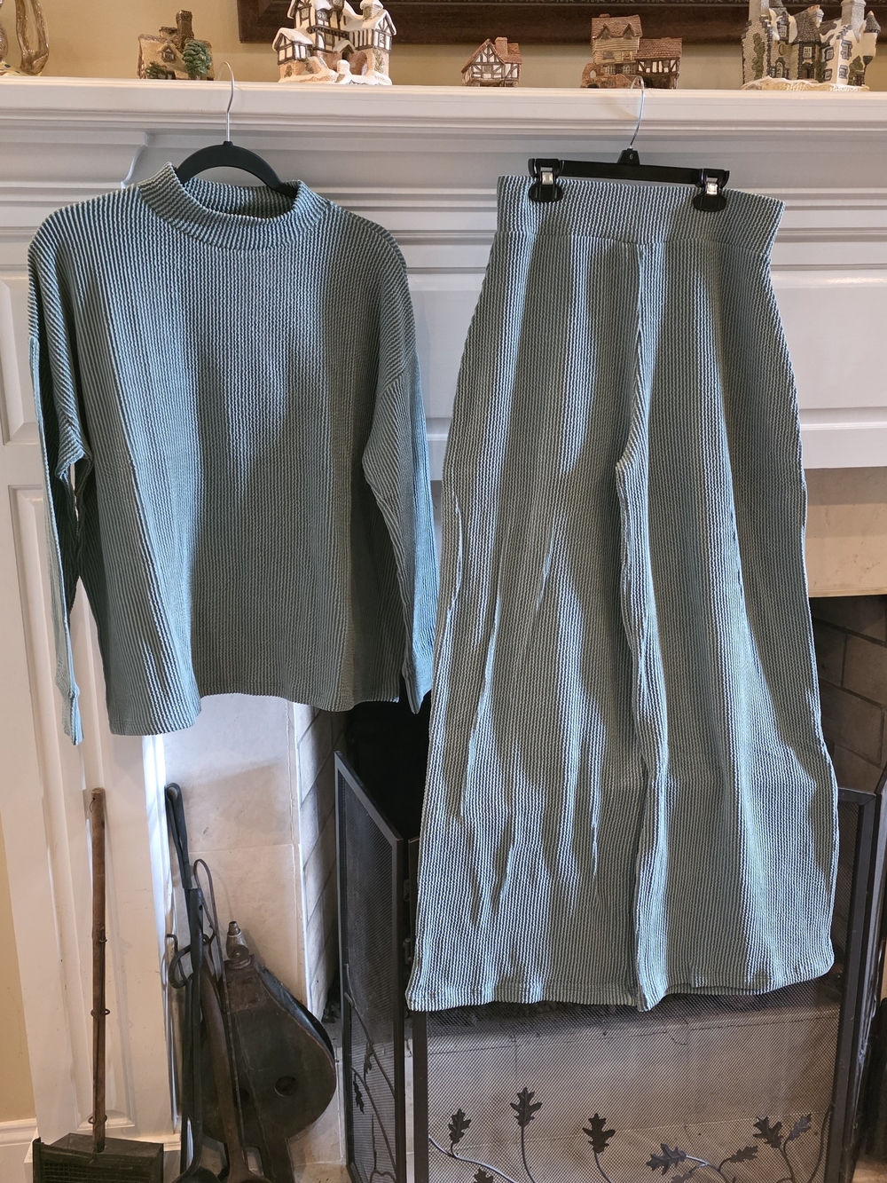 Zenana Outfitters Ribbed Wide-Leg Pants & Knit Top in Sage Green